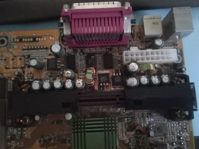 capacitor slot1 ms6163 electronics